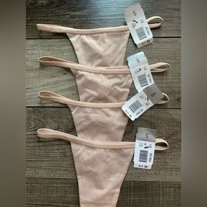 Parisa by Amir nude thong set of 4 size small . NWT nylon spandex blend